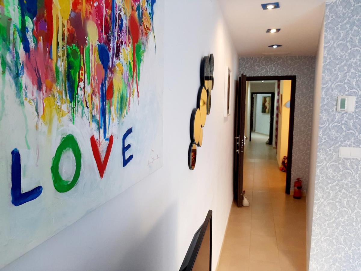 Modern Flat In *