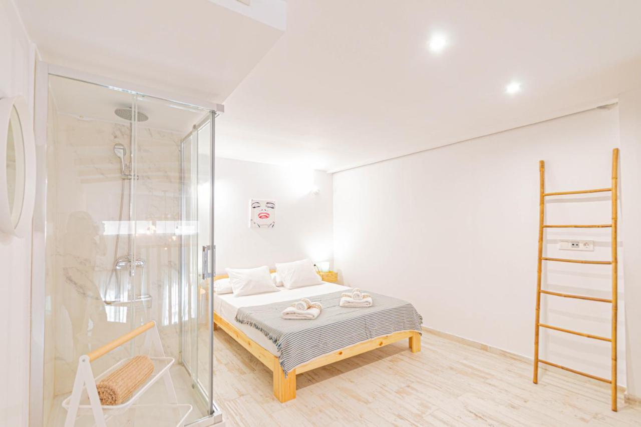 Suncastle -with Sunny Rooftop Terrace And Barbecue Apartment *