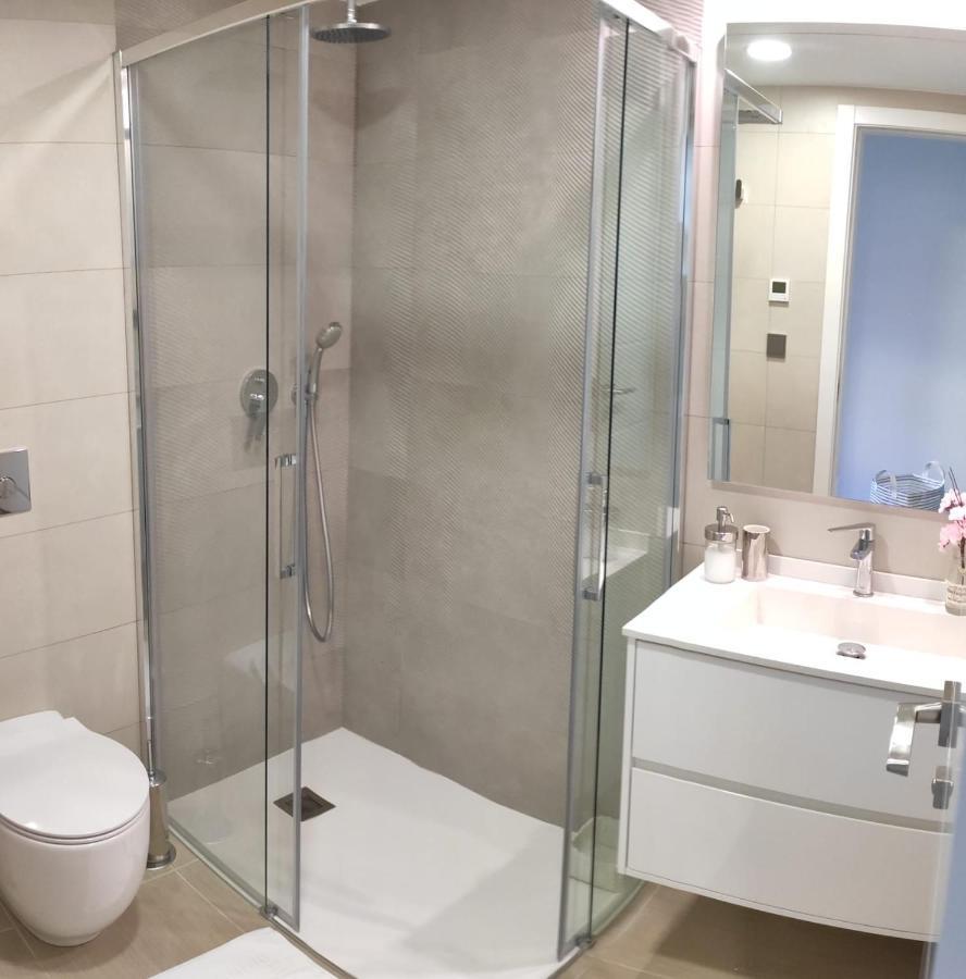 5* Apt, Location, Playa San Juan, Heated Pool Apartment Alicante