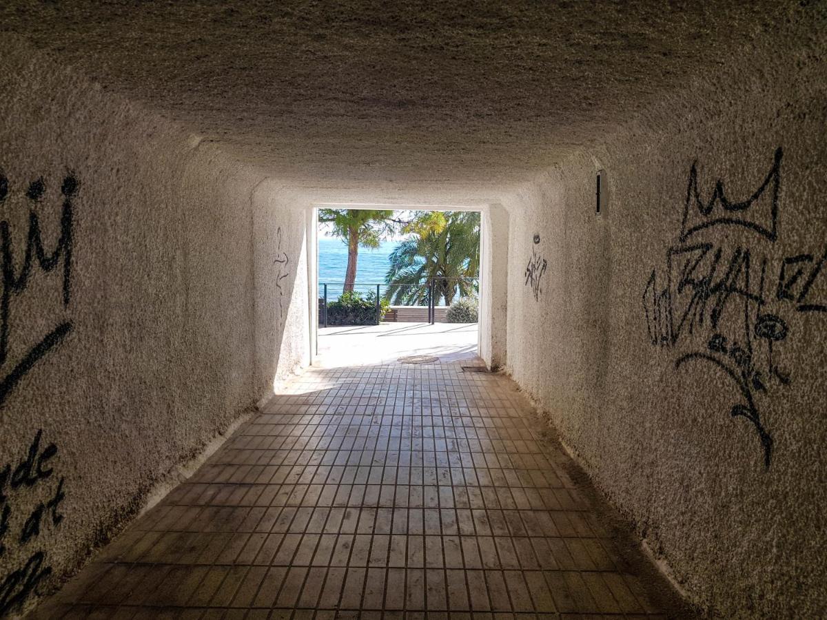 Apartamento Loft Primera Linea, Playa De La Albufereta *