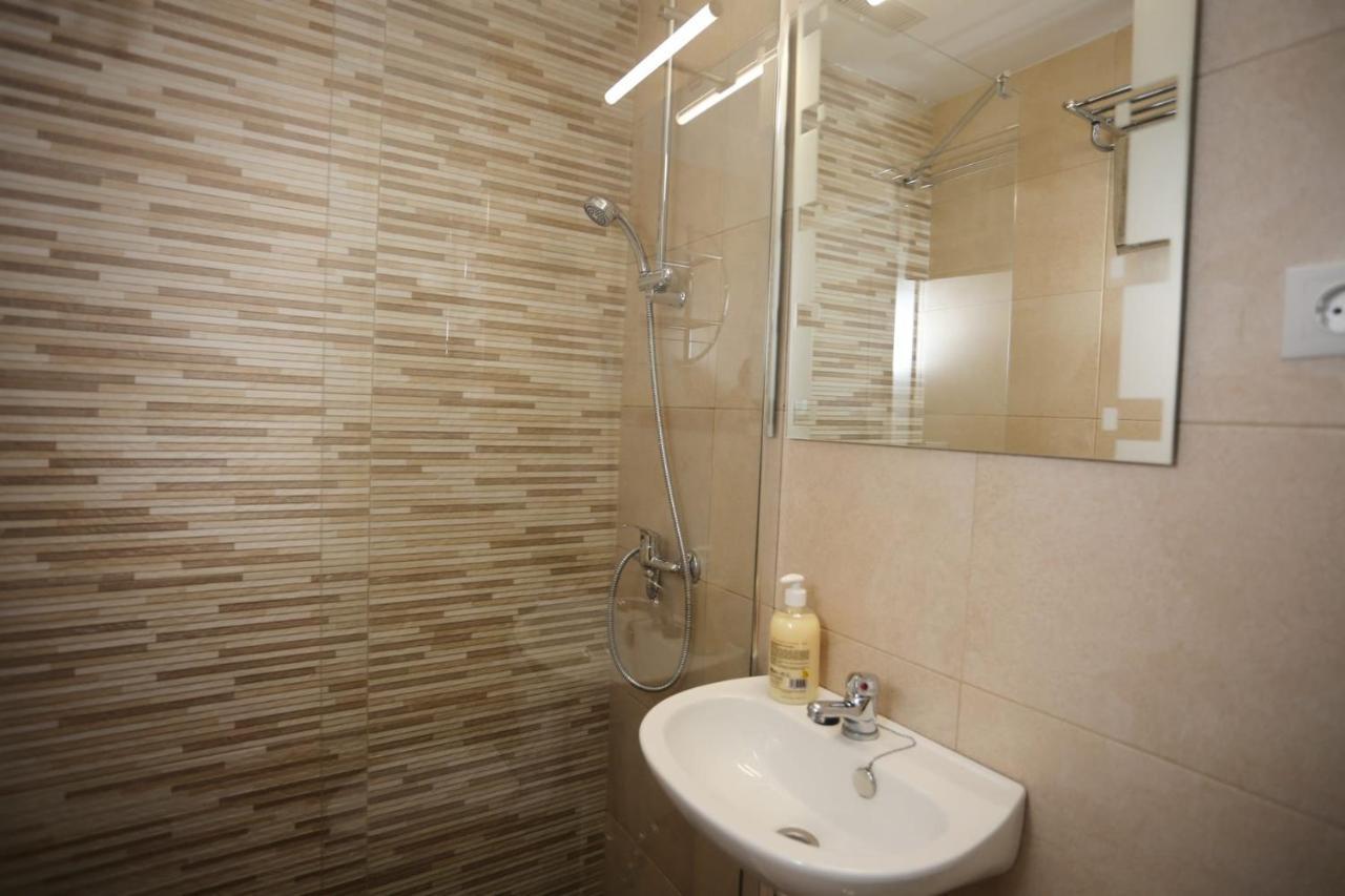 Navas Gam Appartement *