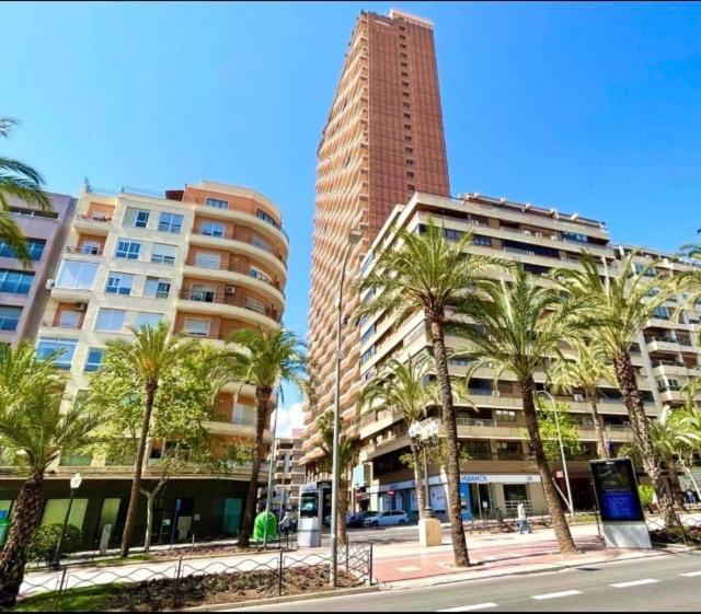 Appartement Luceros Sea View Apts -with Balcony- City&beach