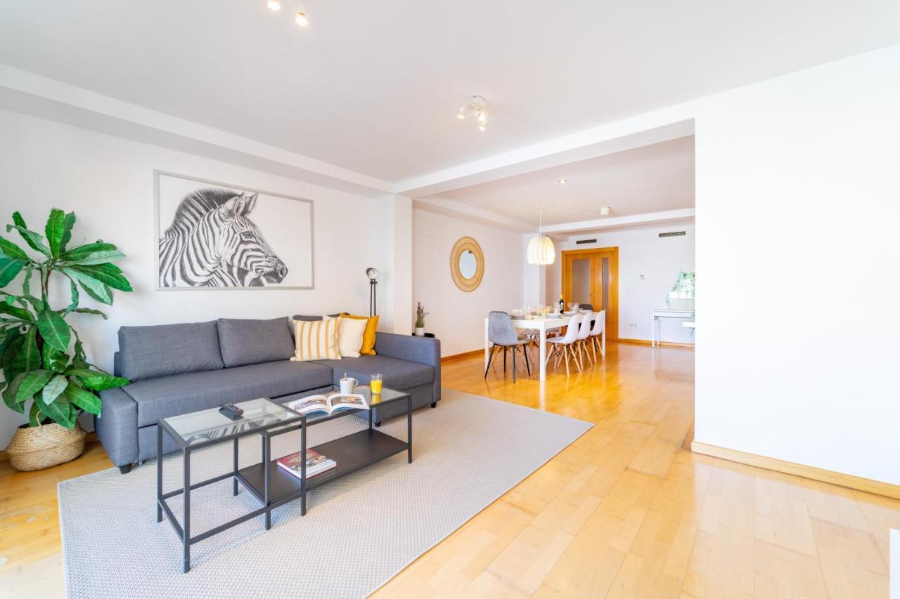 Myflats Luxury Navas Apartment