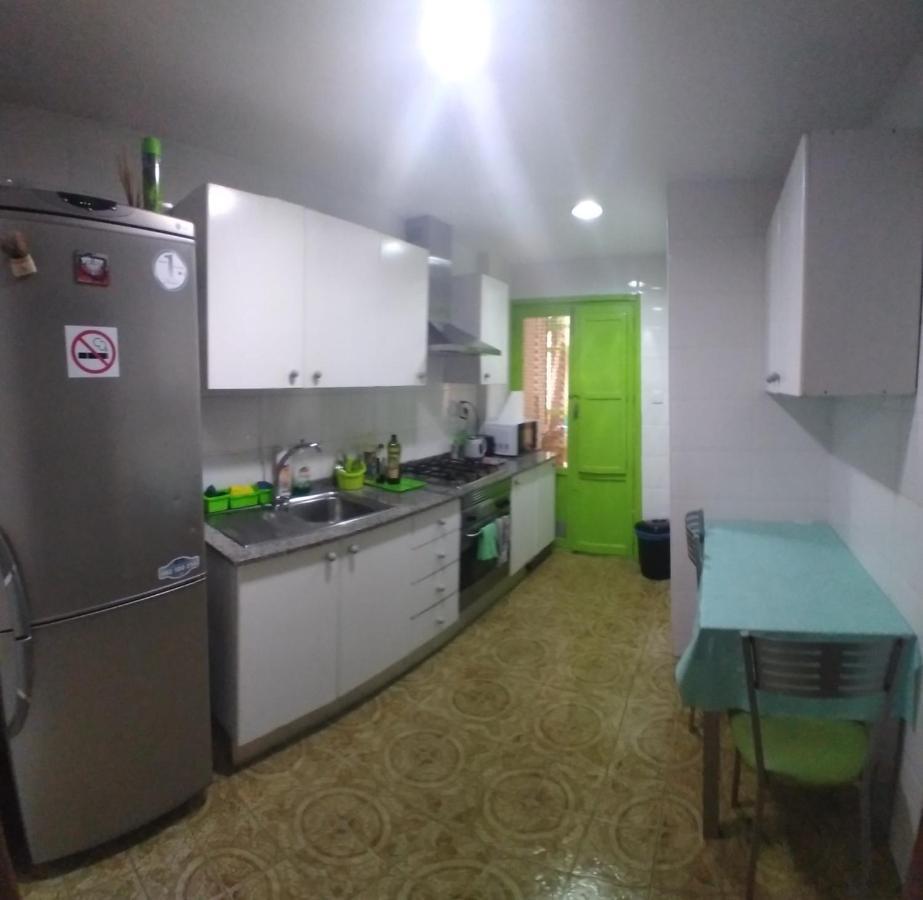 Homestay Cozy Single Mercado Central *