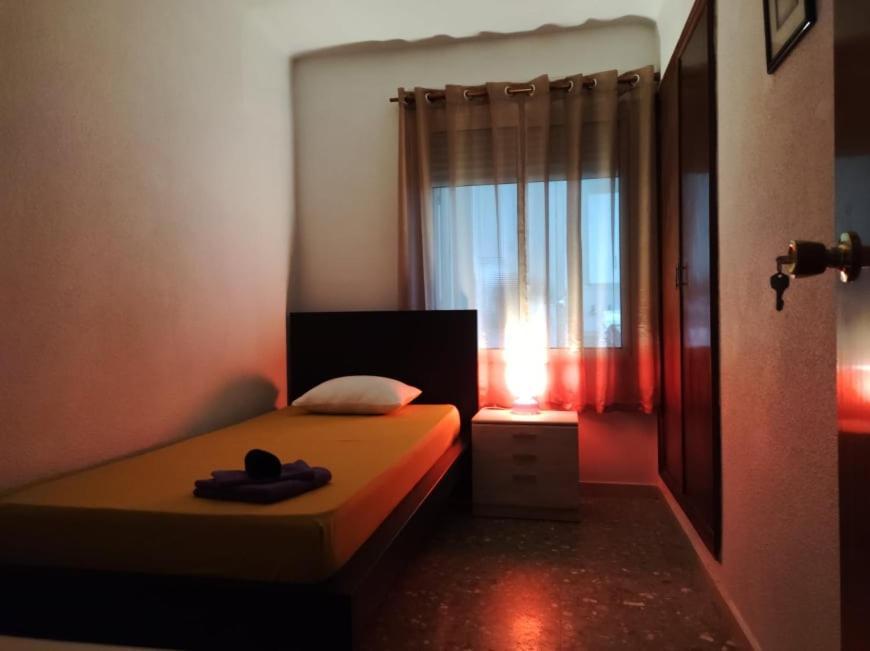 Homestay P-3- комната в квартире для 1 человека в центре