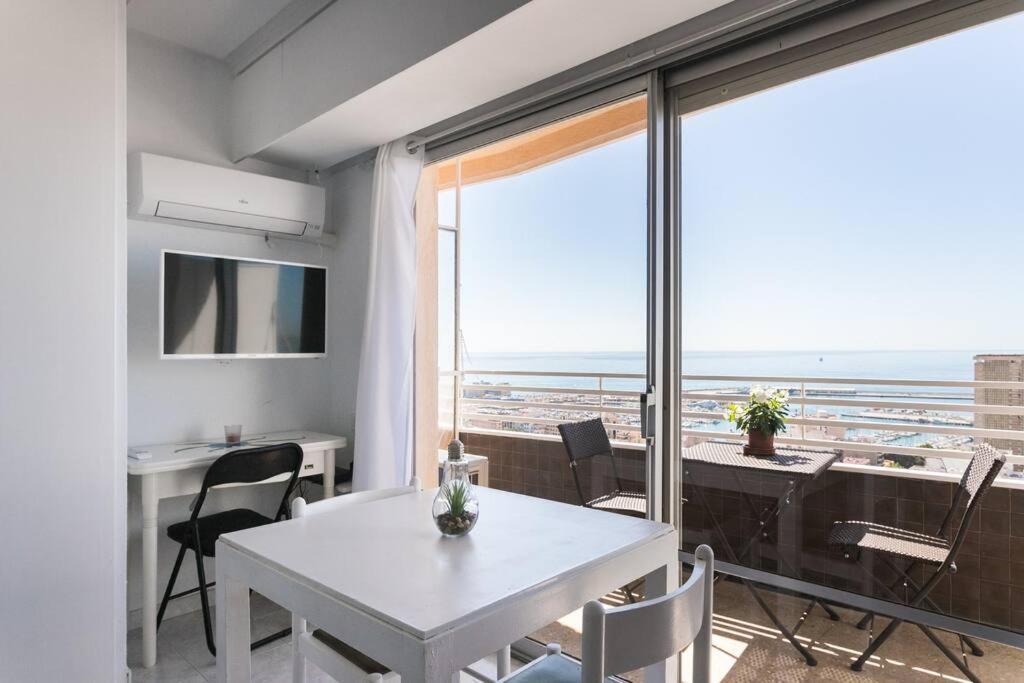 Apartment Breathtaking Sea View From Downtown Alicante! Alicante
