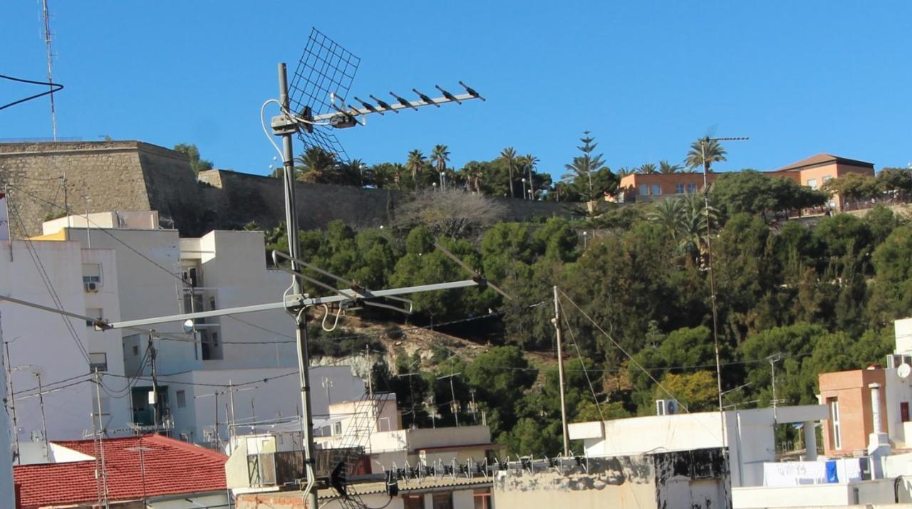 Atico Loft De Lujo Con Terraza Espectacular Y Vista A Los 2 Castillos