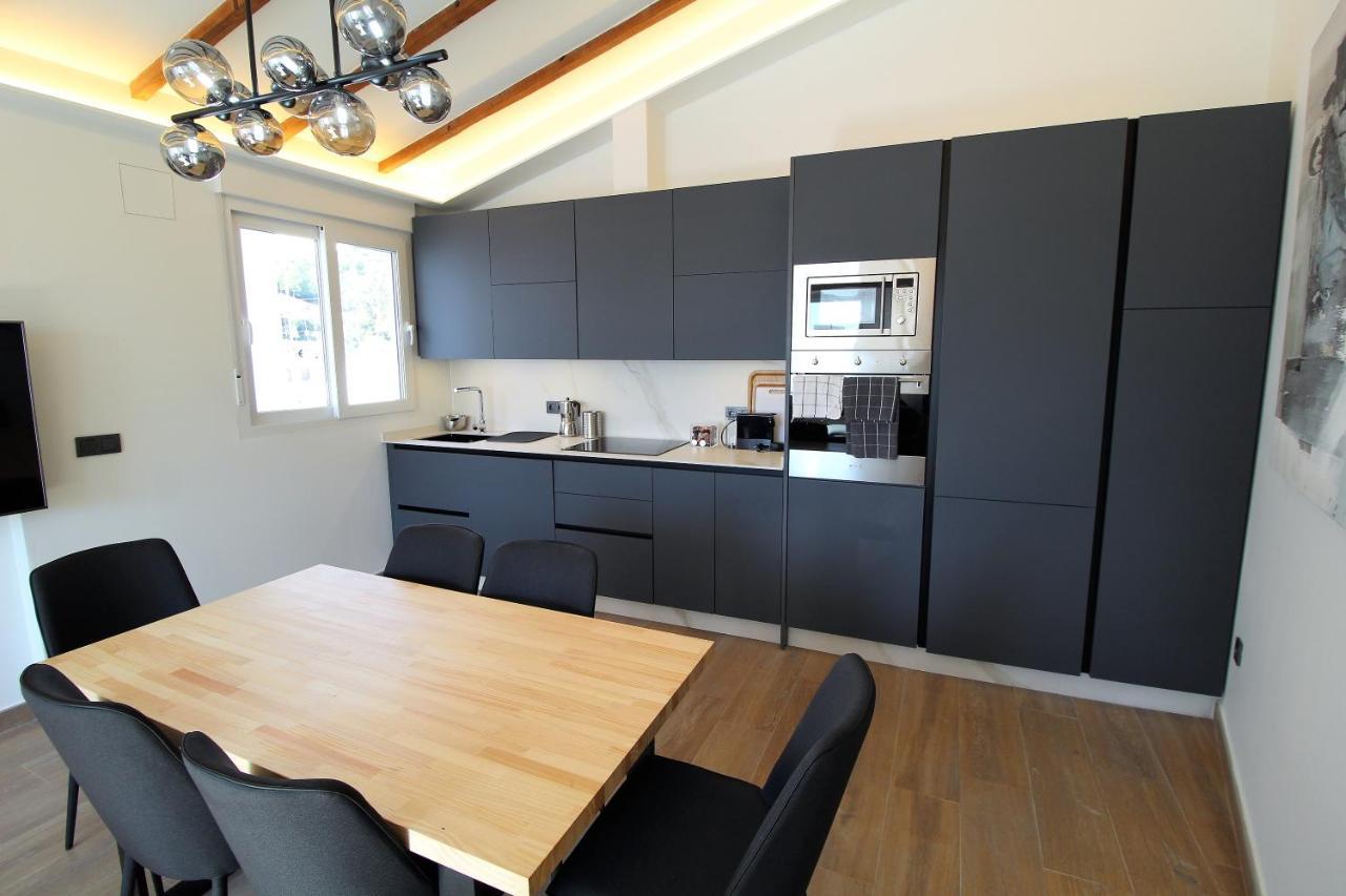 Atico Loft De Lujo Con Terraza Espectacular Y Vista A Los 2 Castillos Appartement