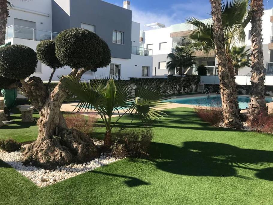 Villa Luxury - Private Pool - Wifi - Solarium Alicante