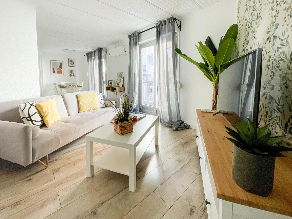 Appartement Modern 2 Bedroom Close To Center *
