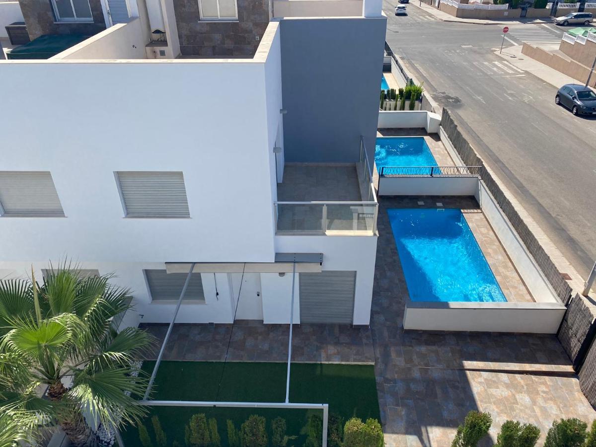 Luxury - Private Pool - Wifi - Solarium Villa *