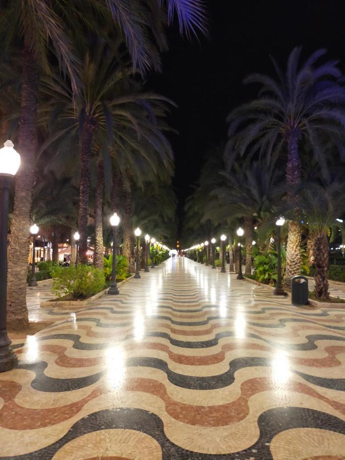 Center - Santa Lucia - Atico *
