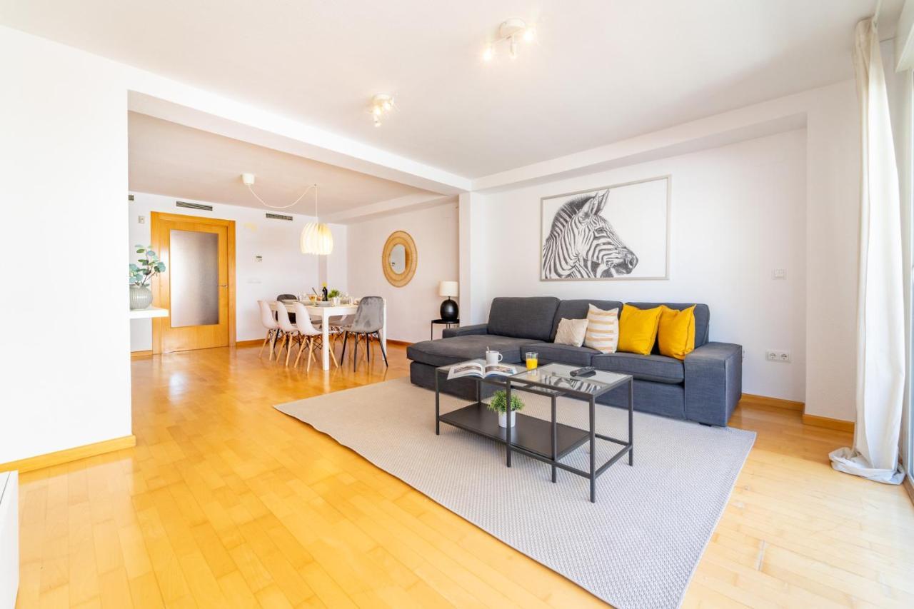 Myflats Luxury Navas Apartment