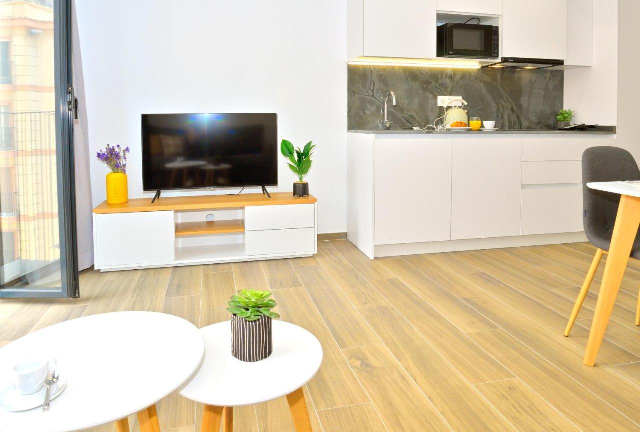 Myflats Luxury Old Town Apartment *