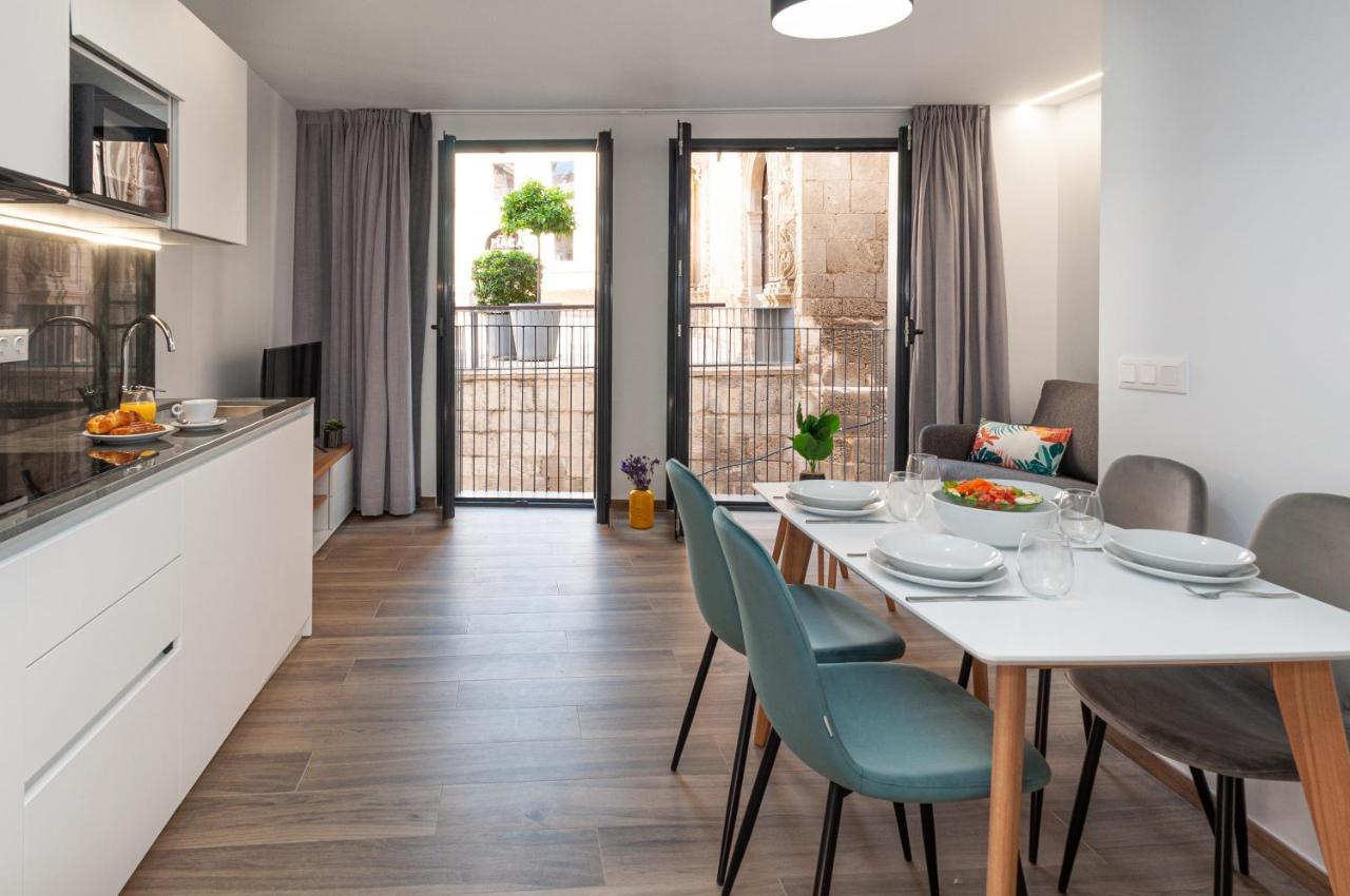 Myflats Luxury Old Town Apartment