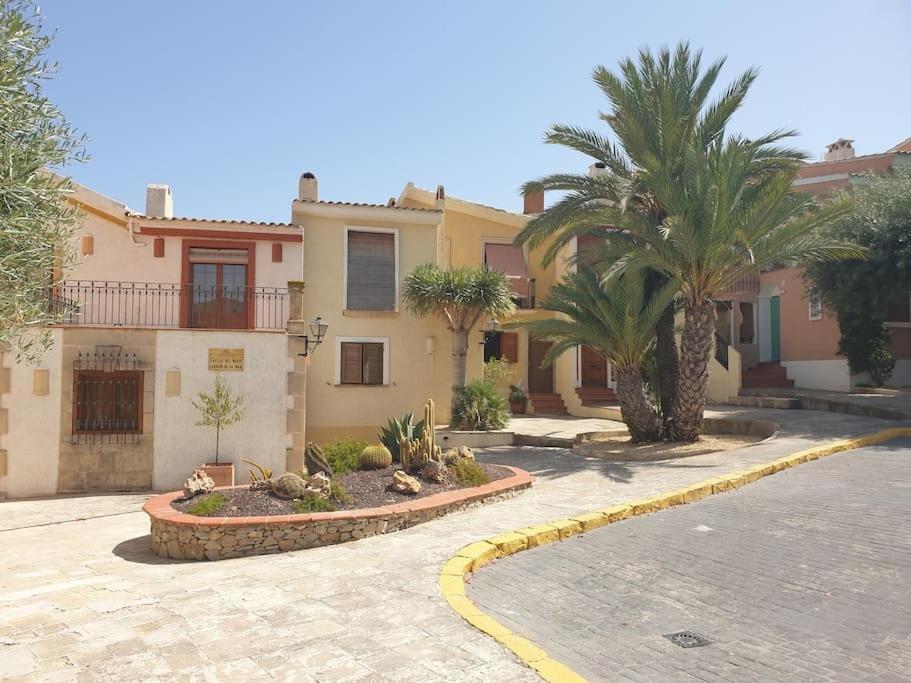 El Marinero - 1st Line Semi-detached 4-bedroom - Sea View