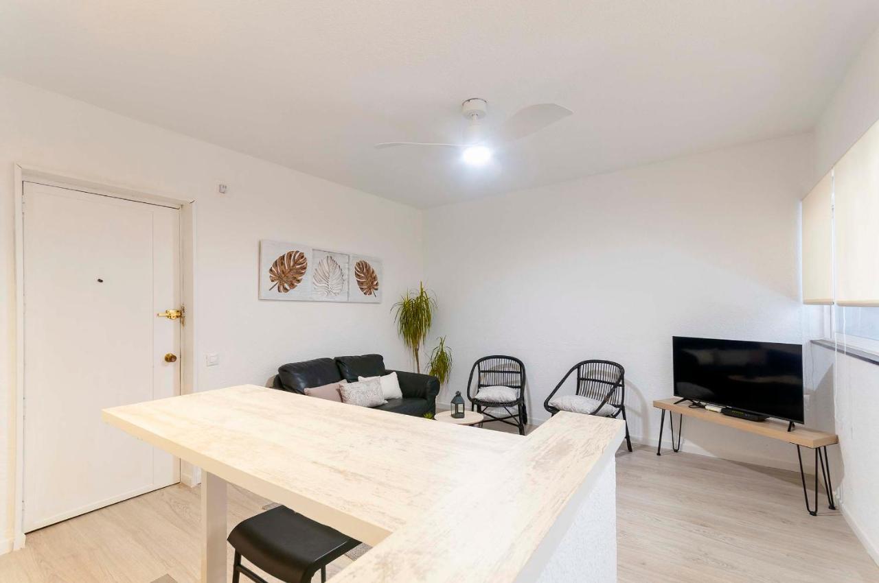 Modern,cozy And Centric Next To