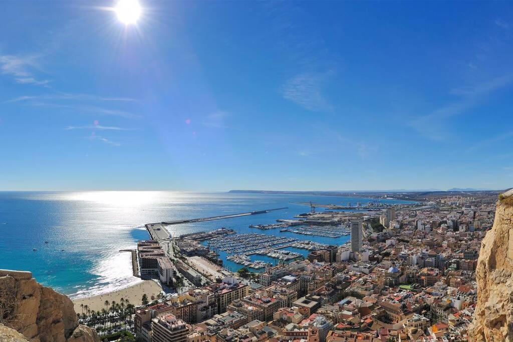 Casa En Centro Historico De Holiday home Alicante