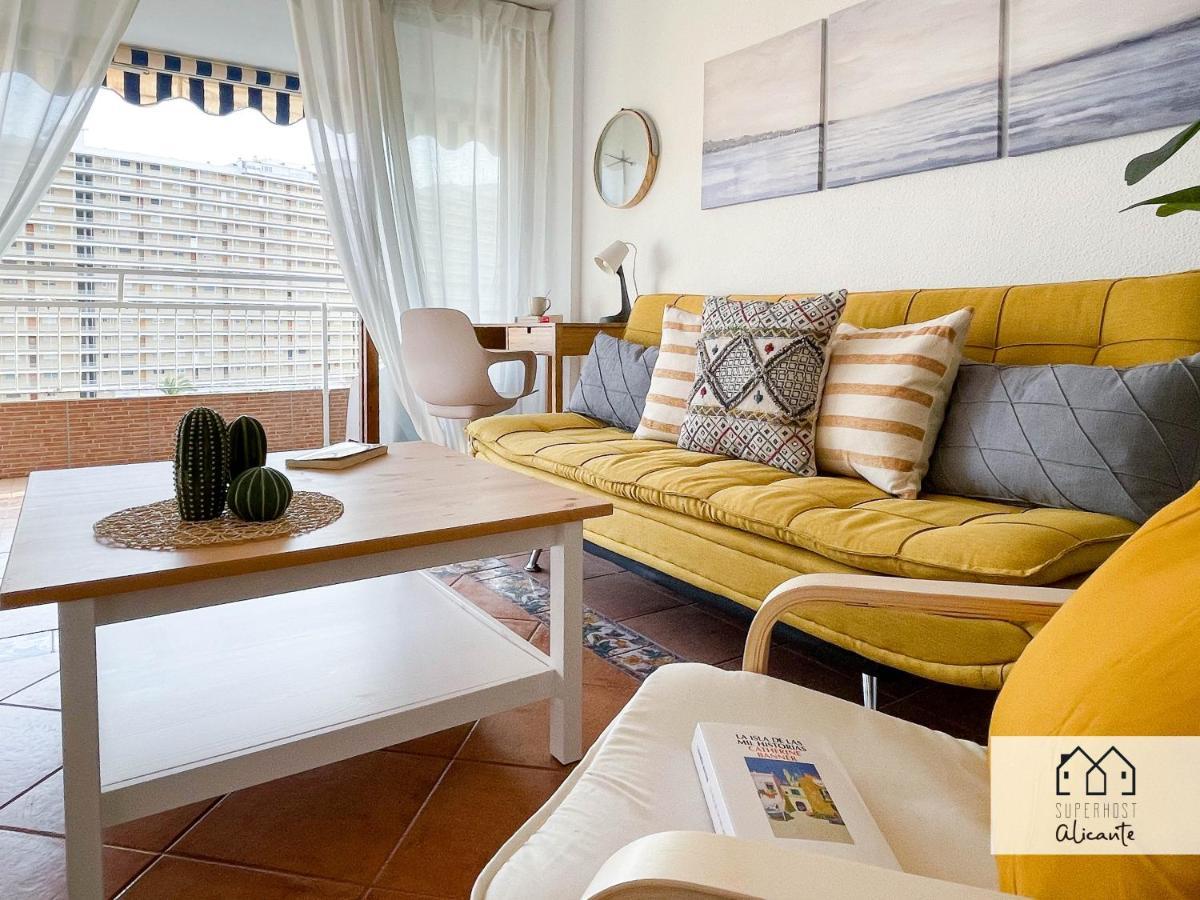 Muy Luminoso, Con Piscina Y A 5 Min De La Playa. Appartement