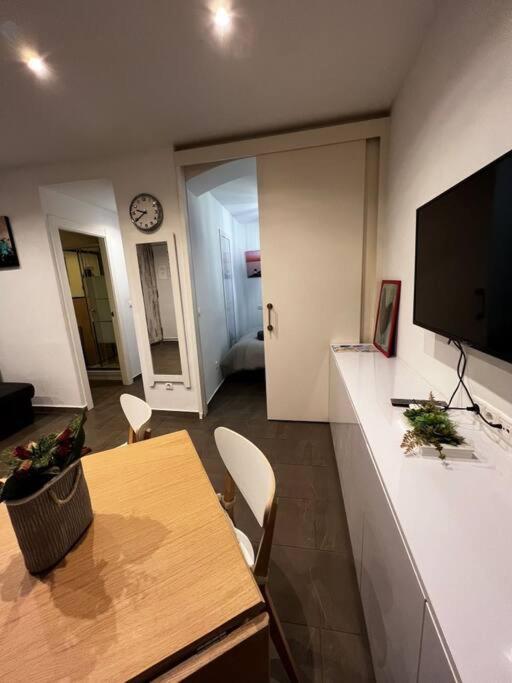 Great Close To Plaza De Torres Apartment