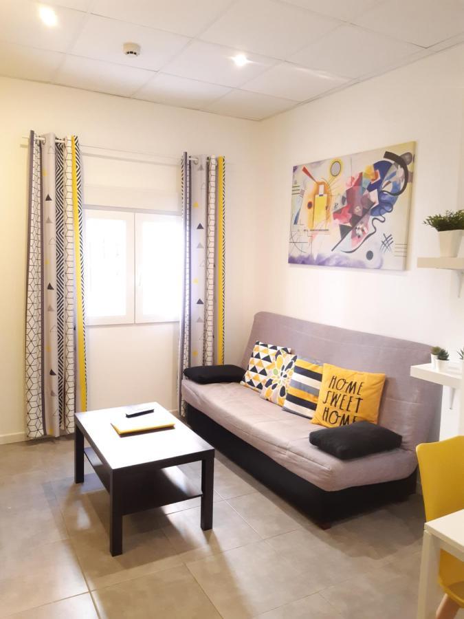 The Yellow Corner Alicante