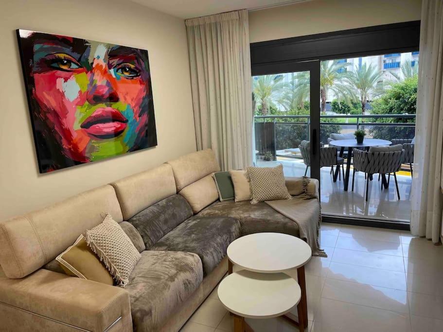 By The Beach, Cala De Benidorm Apartment *