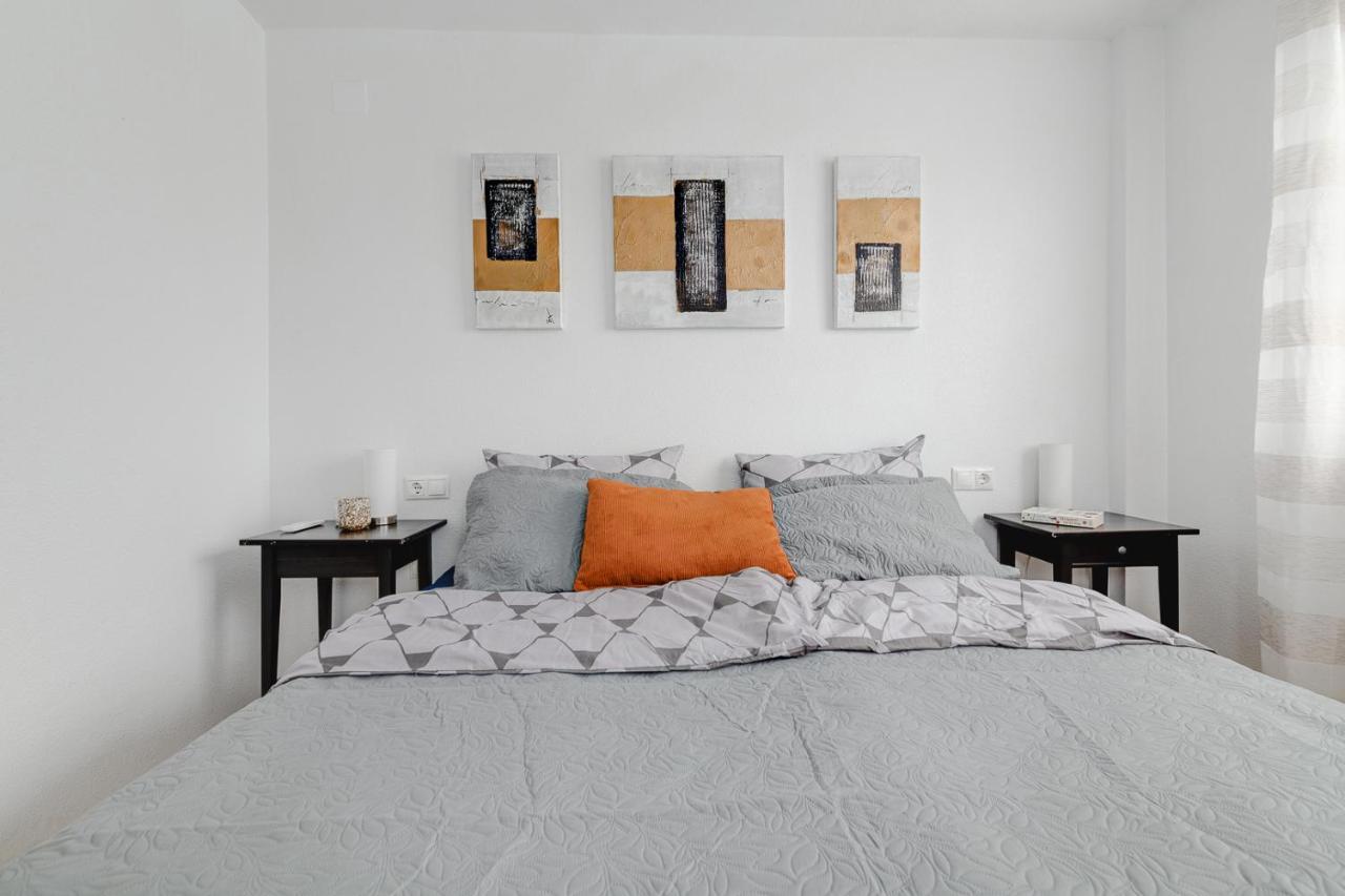 Cb Living - Family In Punta Prima Apartamento