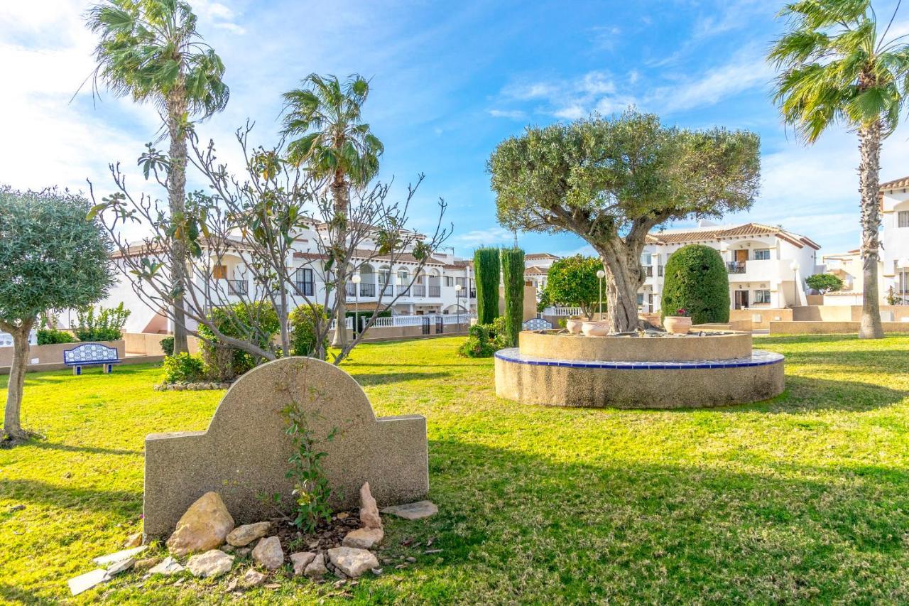 Cb Living - Family In Punta Prima * Alicante