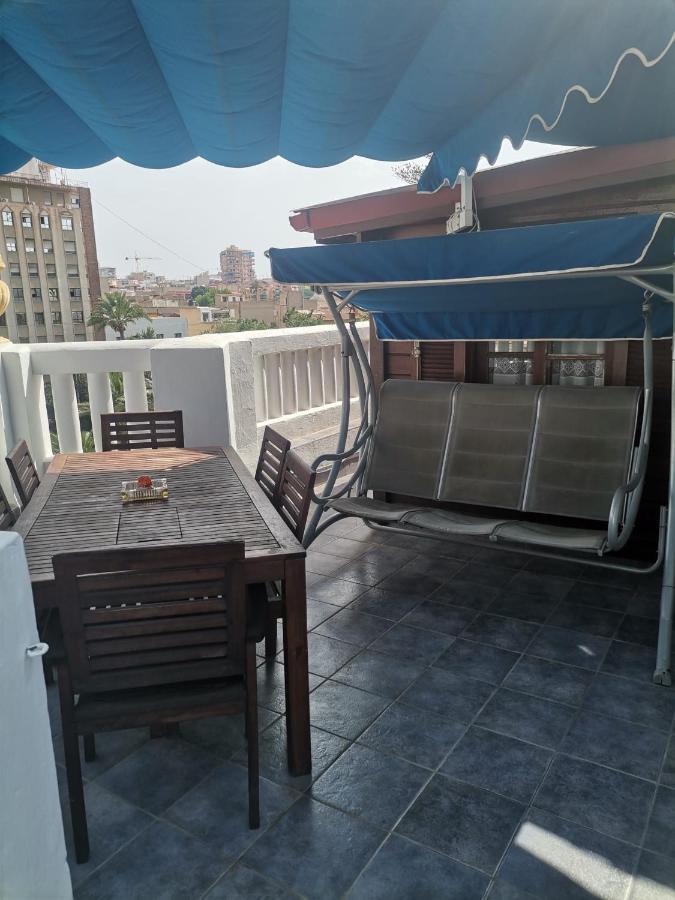 Atico En Plaza De Espana Appartement *