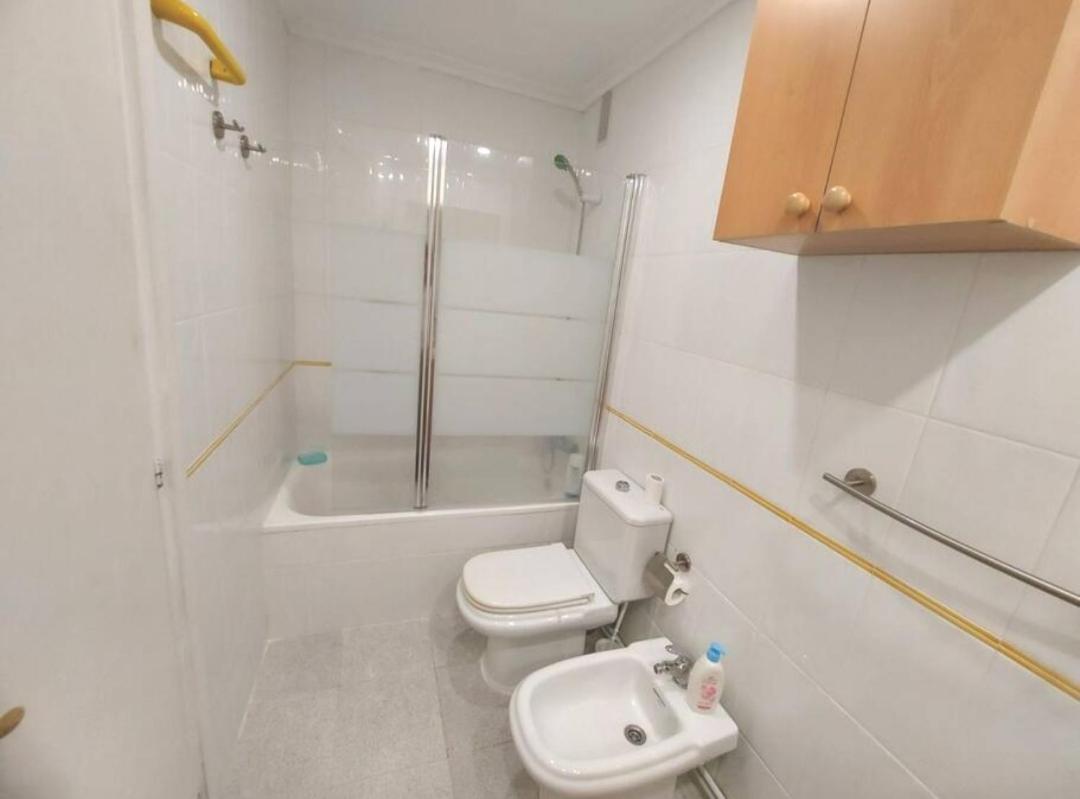 Homestay Habitacion Cama Grande Doble 150 X190 Con Smart Tv *