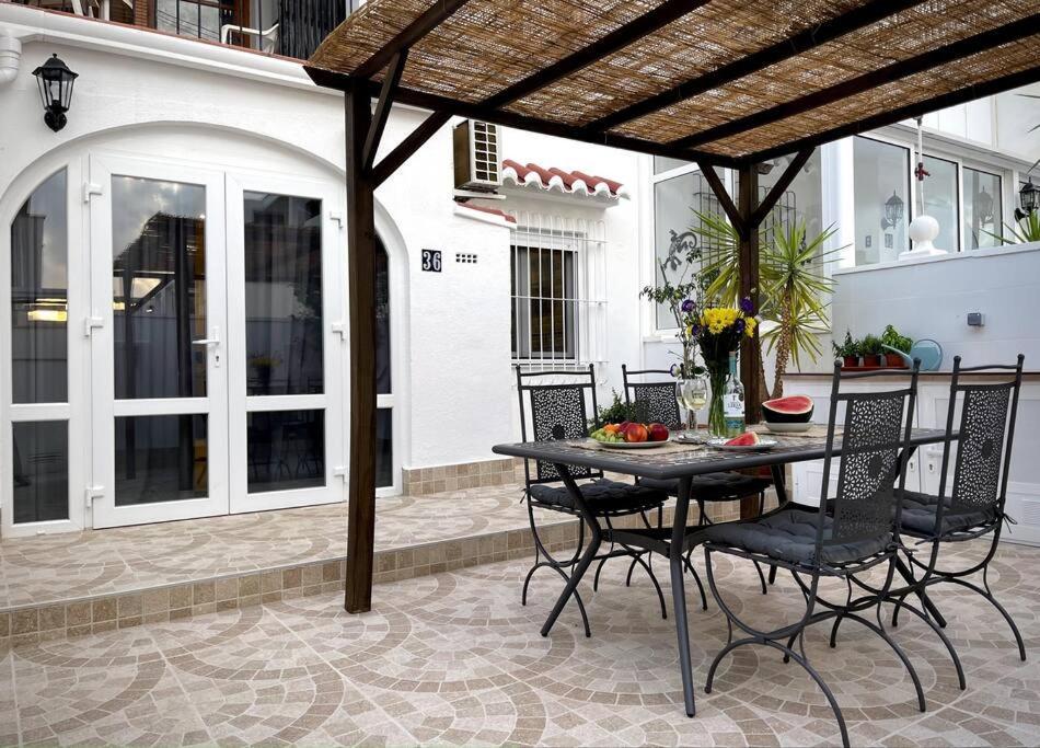 Lux Jardin, 2, Torrevieja *