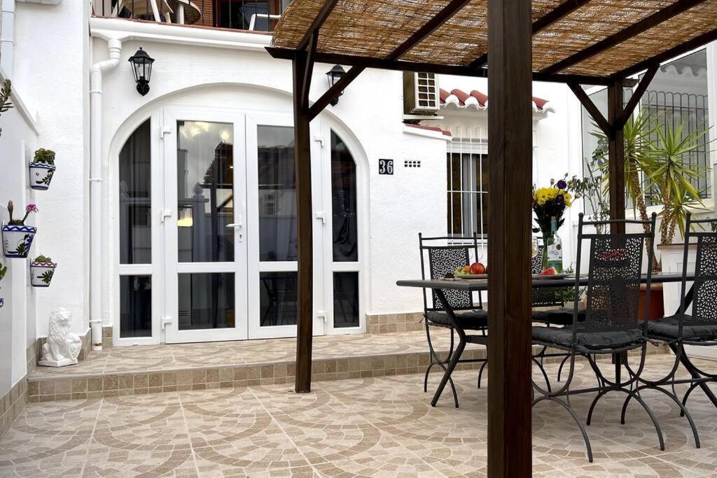 Lux Jardin, 2, Torrevieja Apartment *