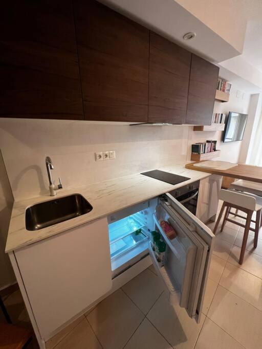 Old Town 1 Bedroom Hideaway * Alicante