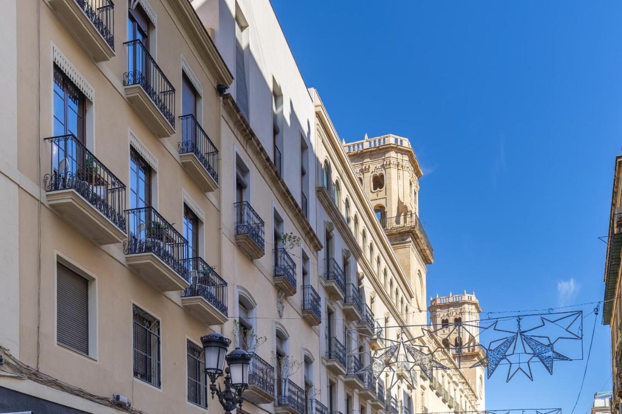 Cityscape Elegance By Fidalsa Apartment *