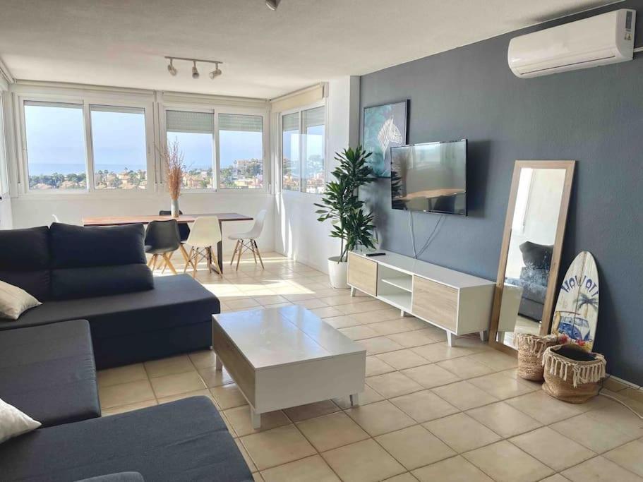 Sea Views *