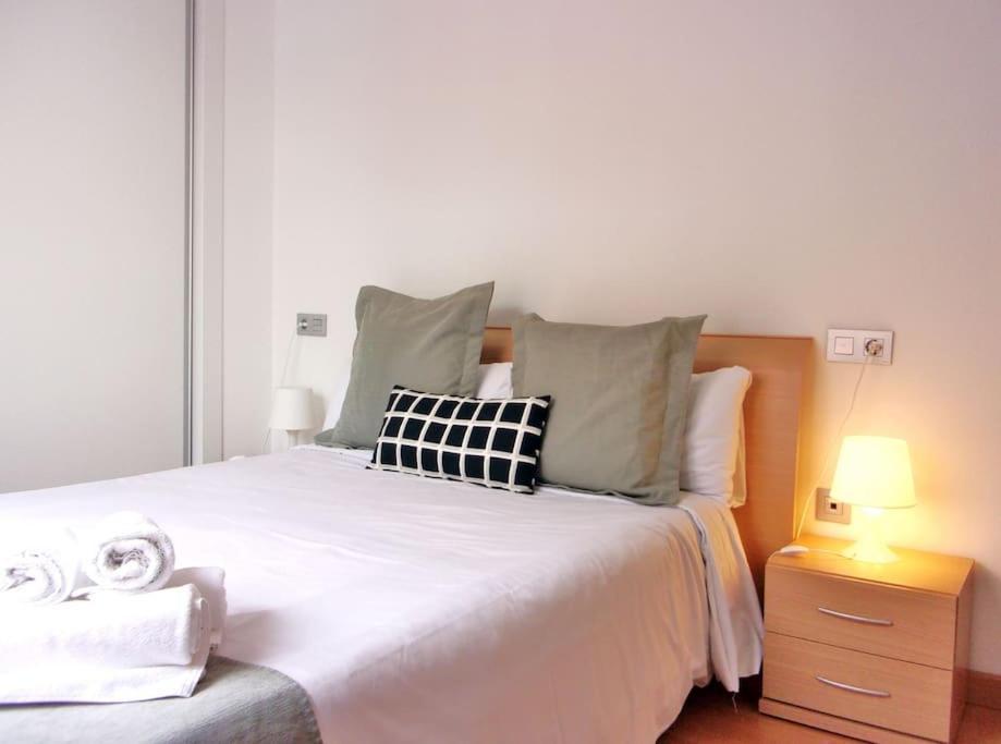 Beautiful In Calle Mayor Apartment *