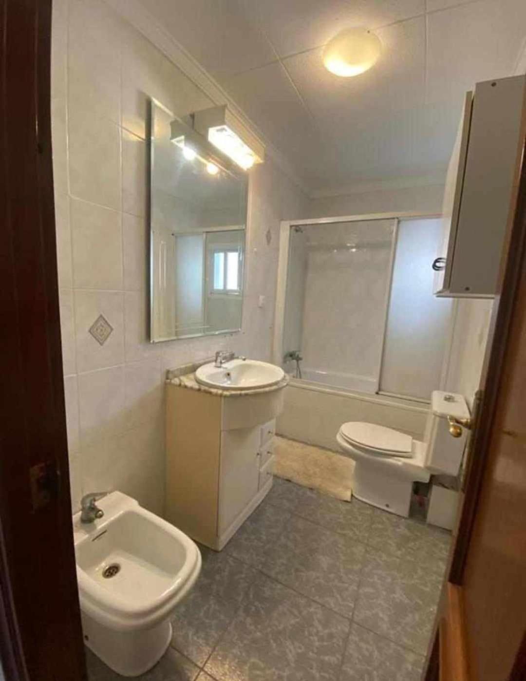 Paloma-habitacion Del Piso Homestay