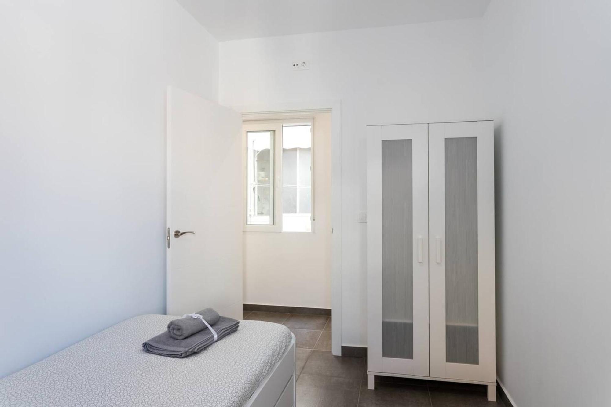 Spacious With Terrace In 120m² Air Conditioned *