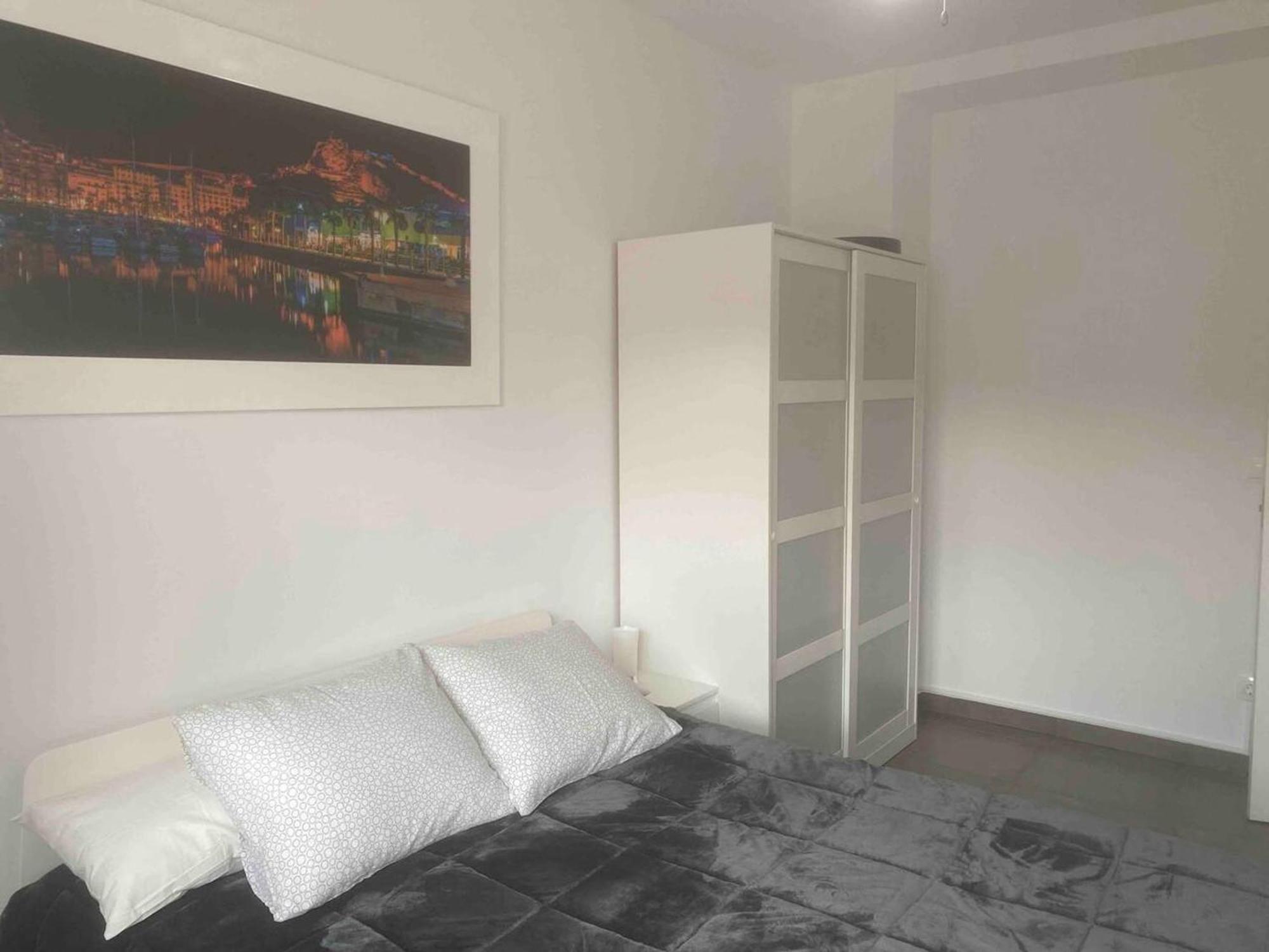 Spacious With Terrace In 120m² Air Conditioned