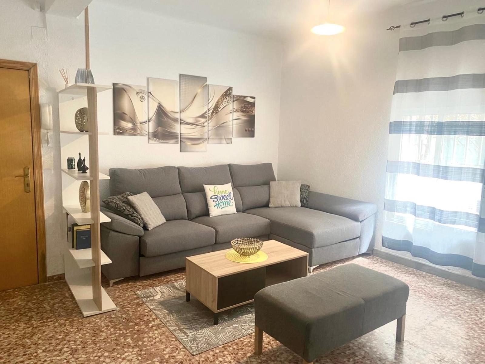 Apartment Sweet Nearby The Museum And *