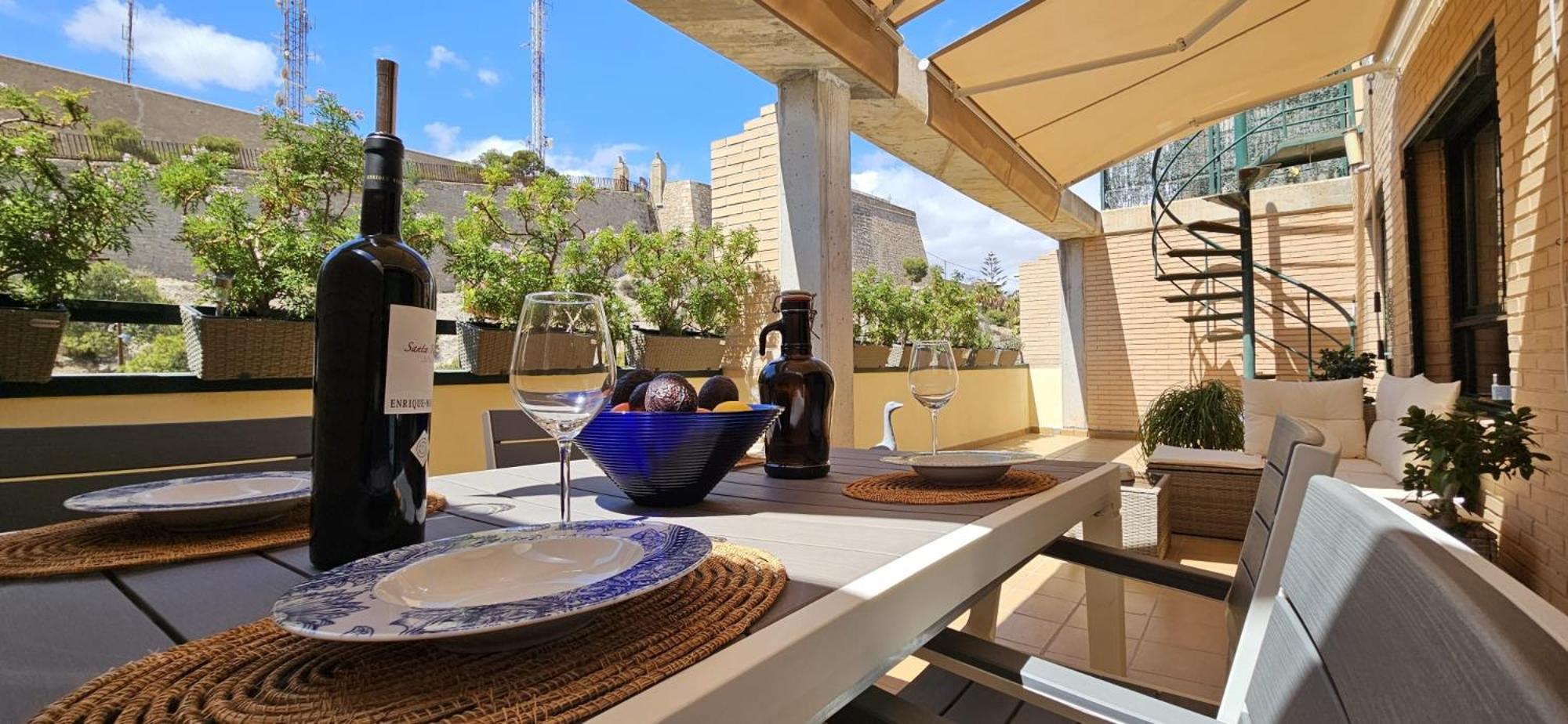 Apartment Beautiful Penthouse With Terrace And Views *