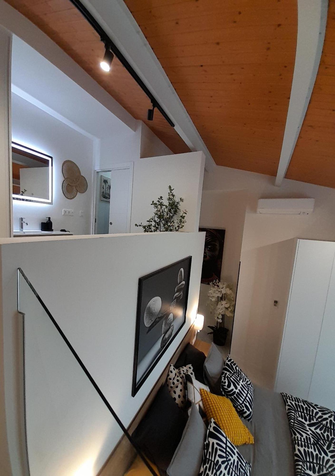 Apartment Atico Roseta Luxury *
