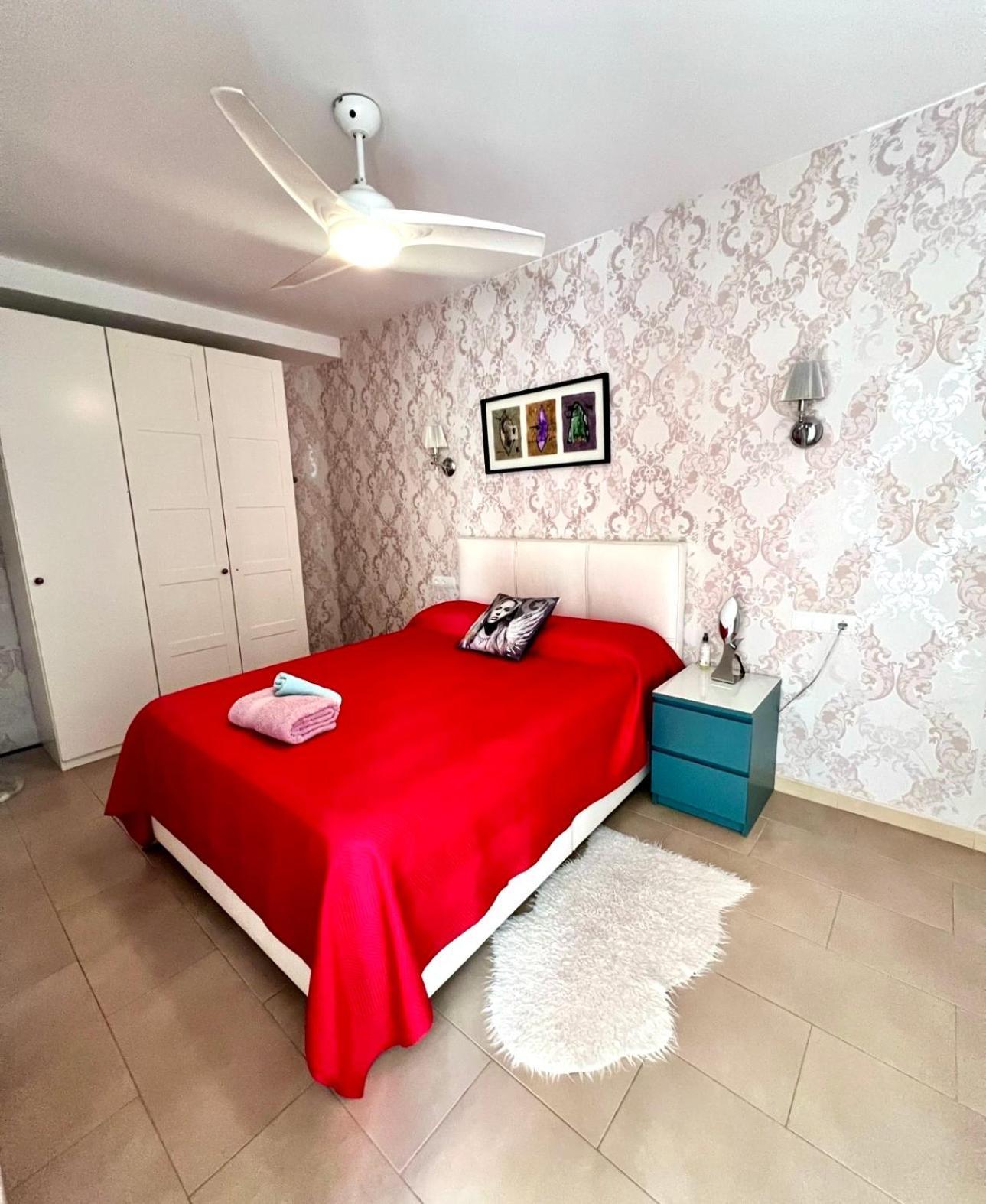 Modern Flat In