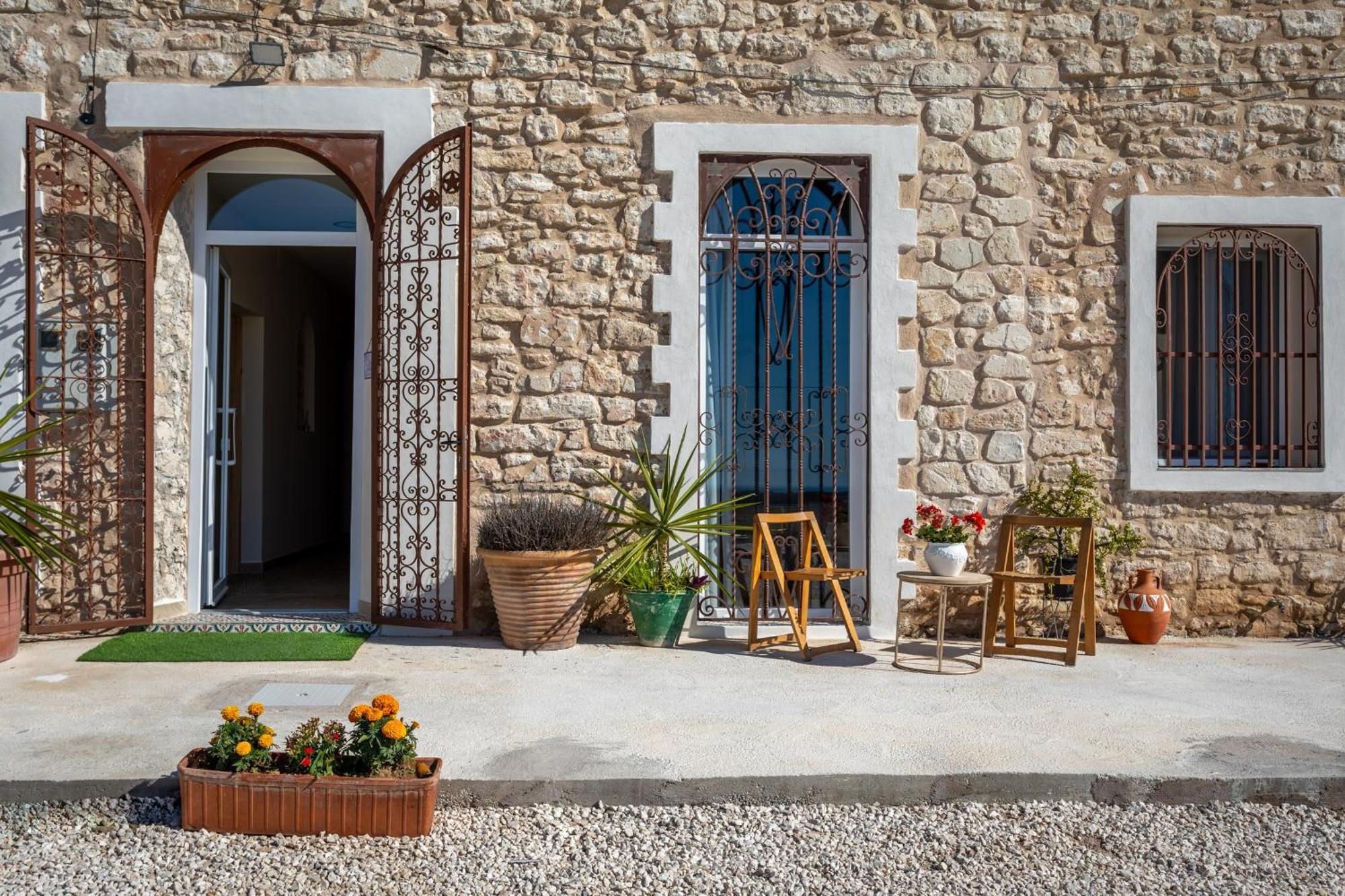 Casitas Del Mar