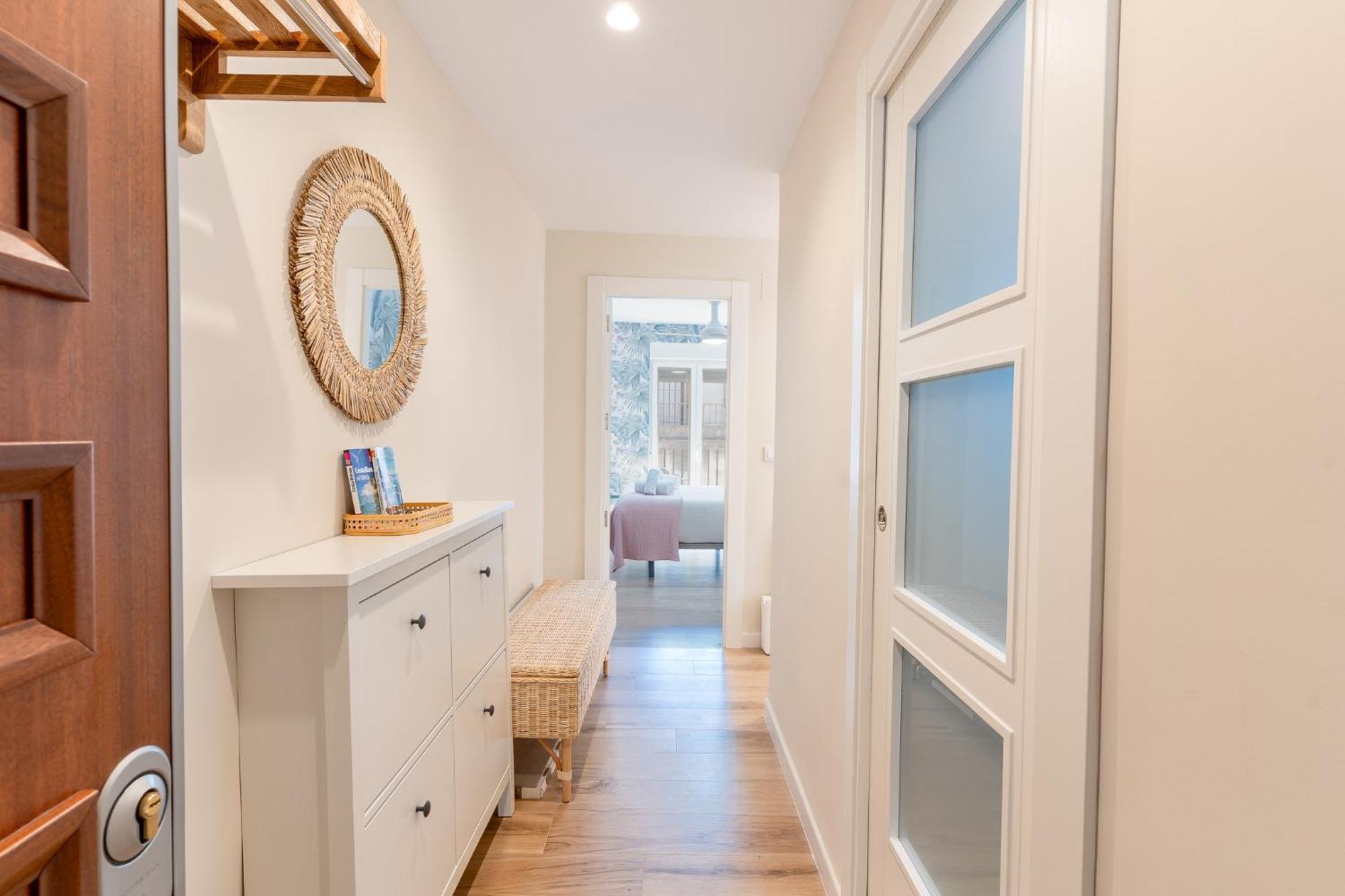 Barrio Gem Stylish 2bedroom Oasis In Huoneisto Alicante