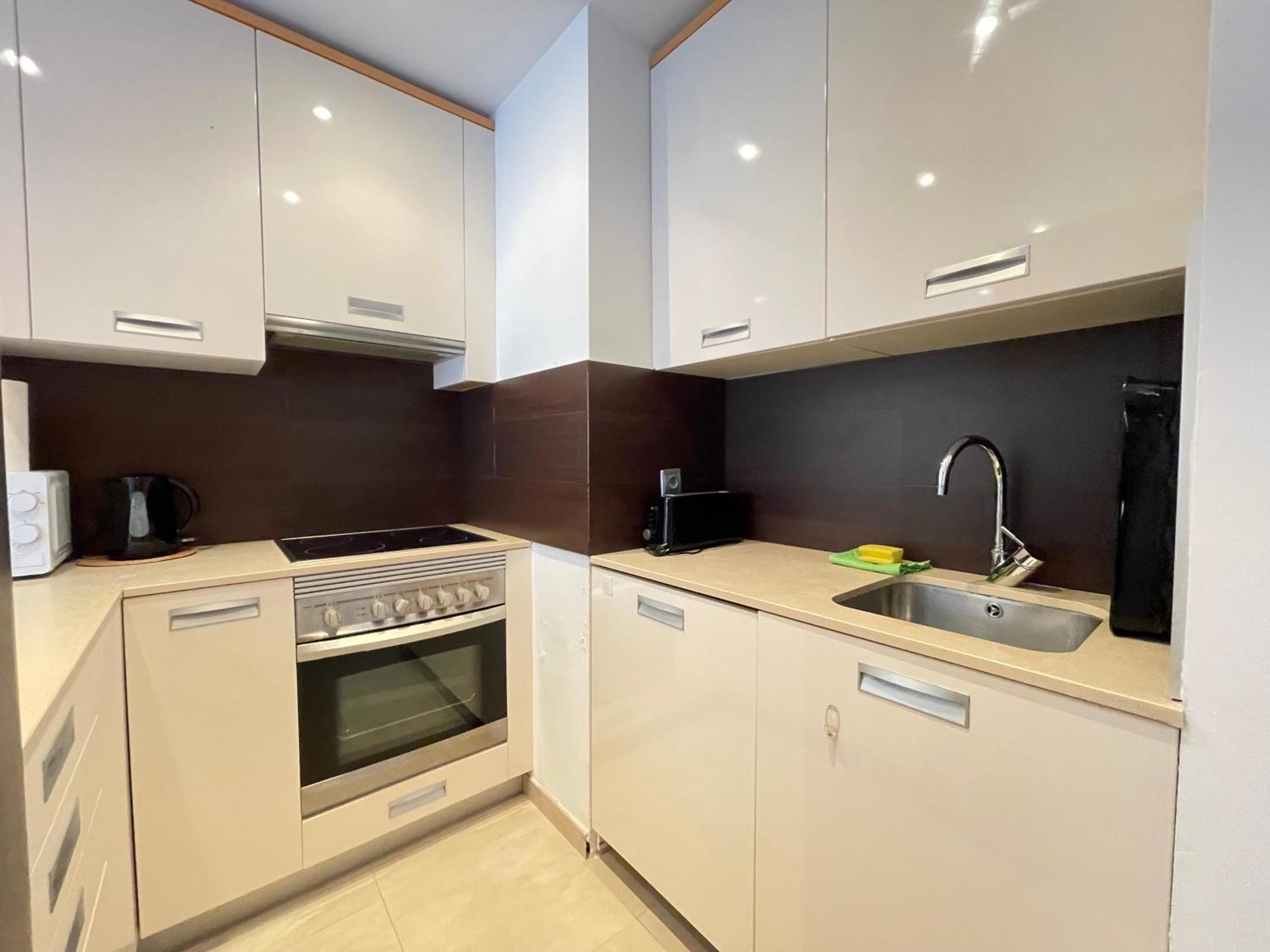 Taima Flats 3 *