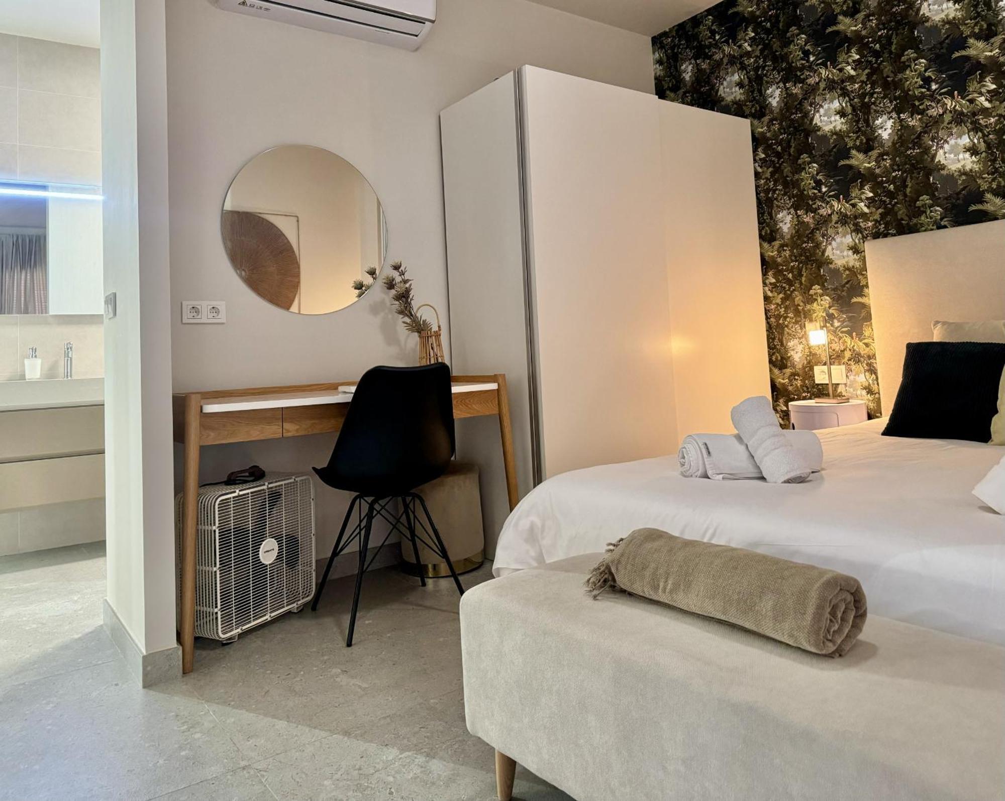 Apartment Modern Charm In Barrio