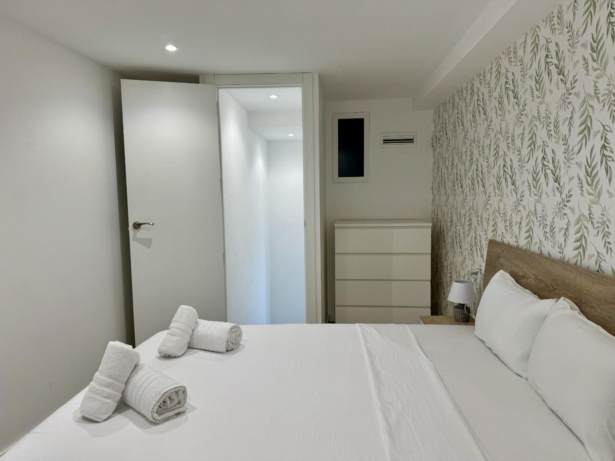 Alcala Galiano 81 By United Renters *