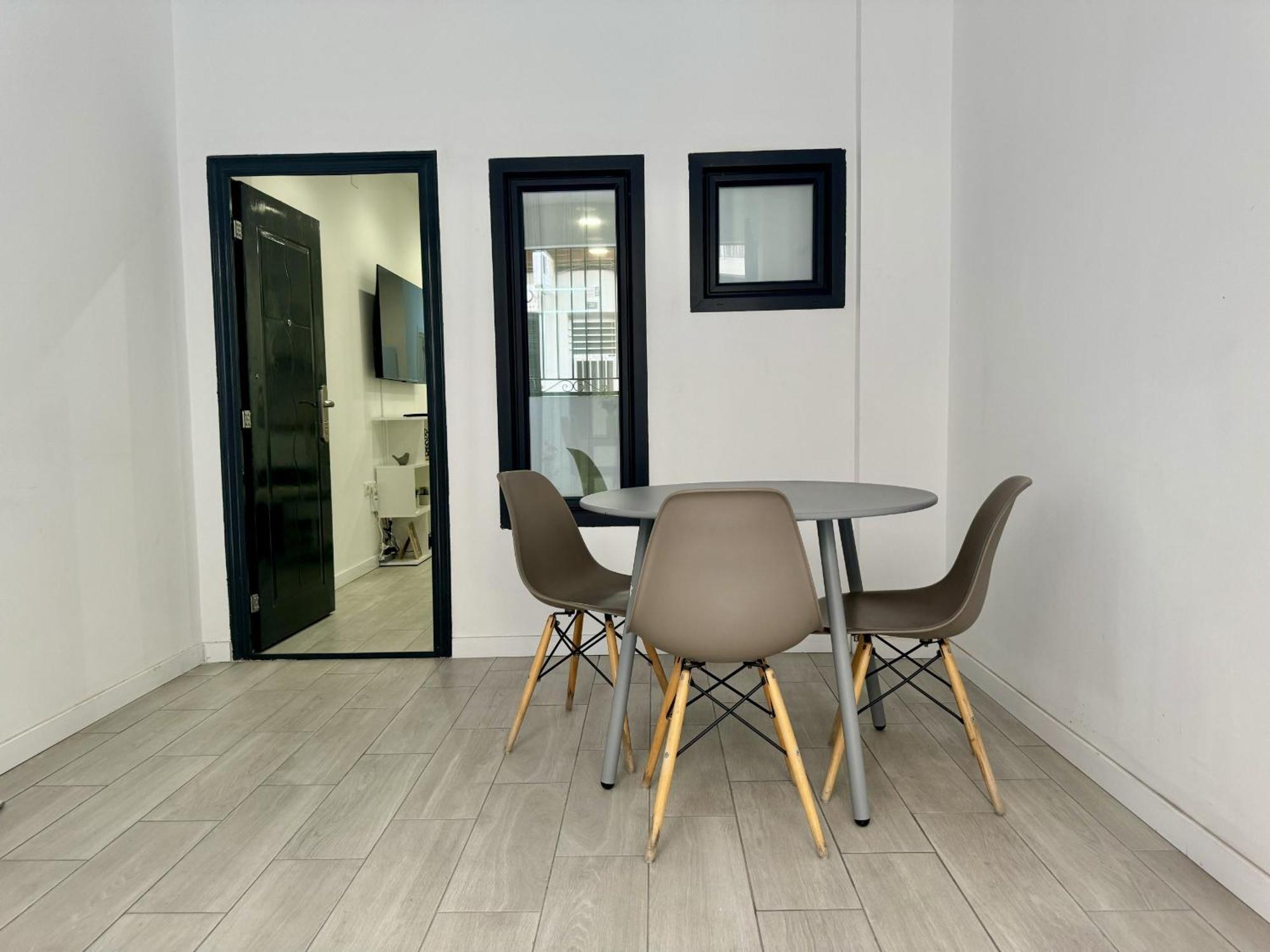 Alcala Galiano 81 By United Renters *
