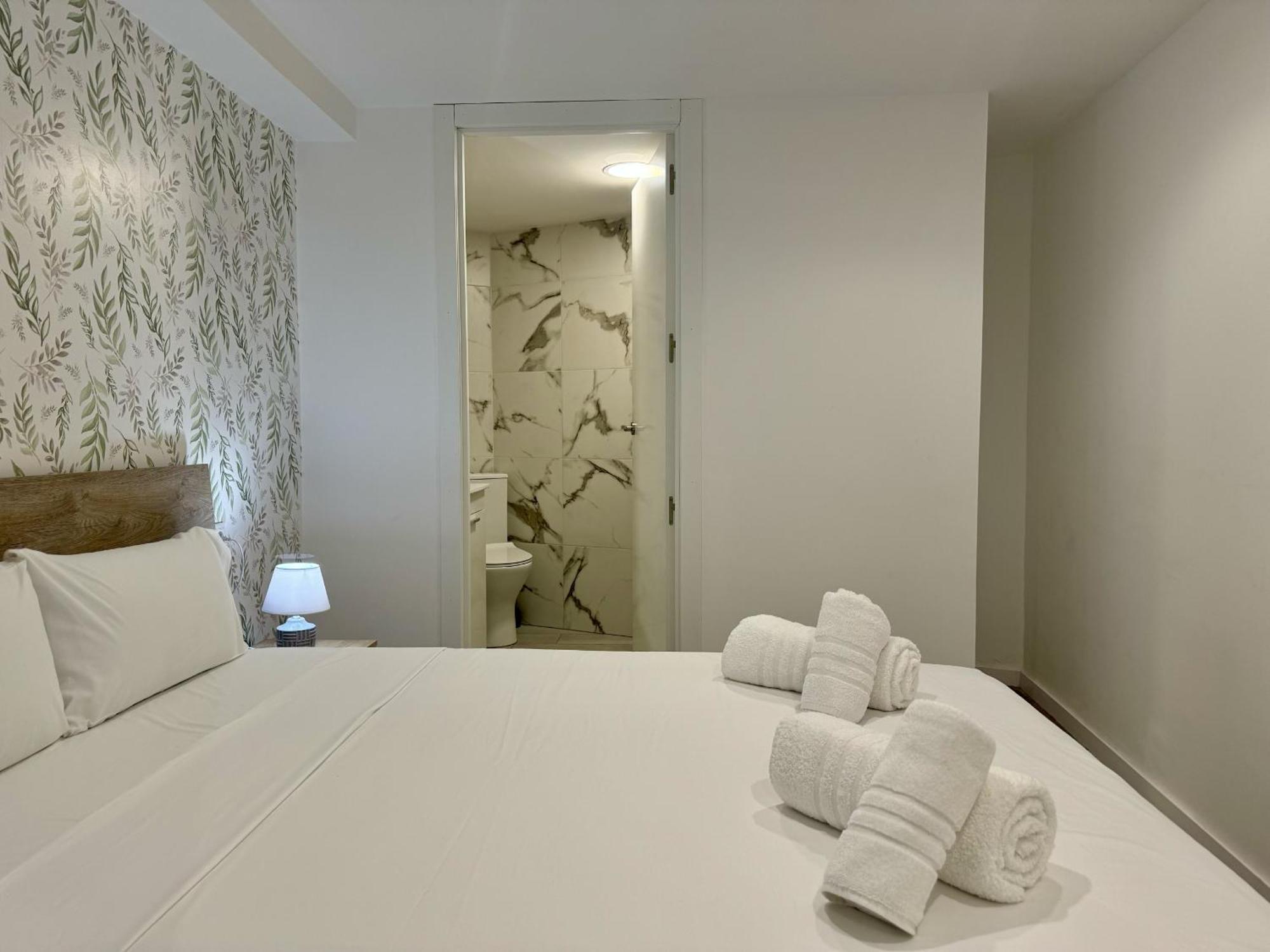 Alcala Galiano 81 By United Renters *